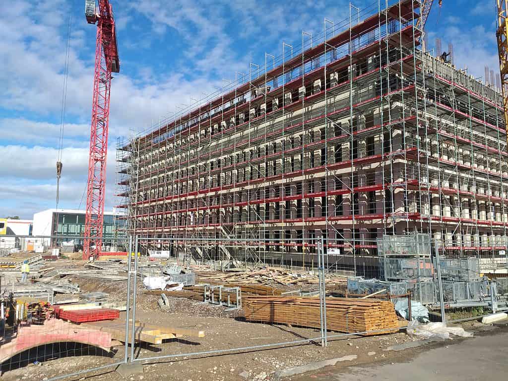 Scaffolding in Cologne and Bonn
