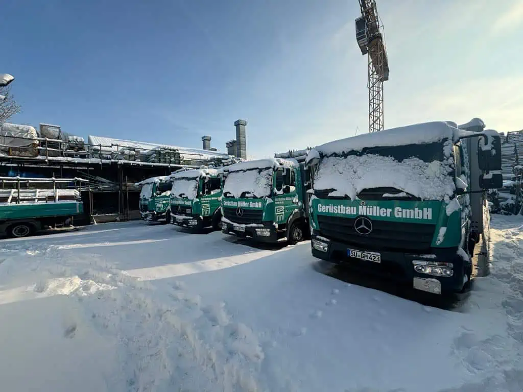 scaffolding work in the snow