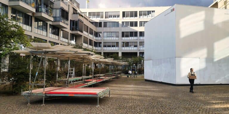 Au Repair Festival Cologne - Scaffolding meets Art